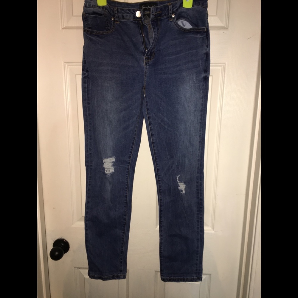 Jeans with stretchy material